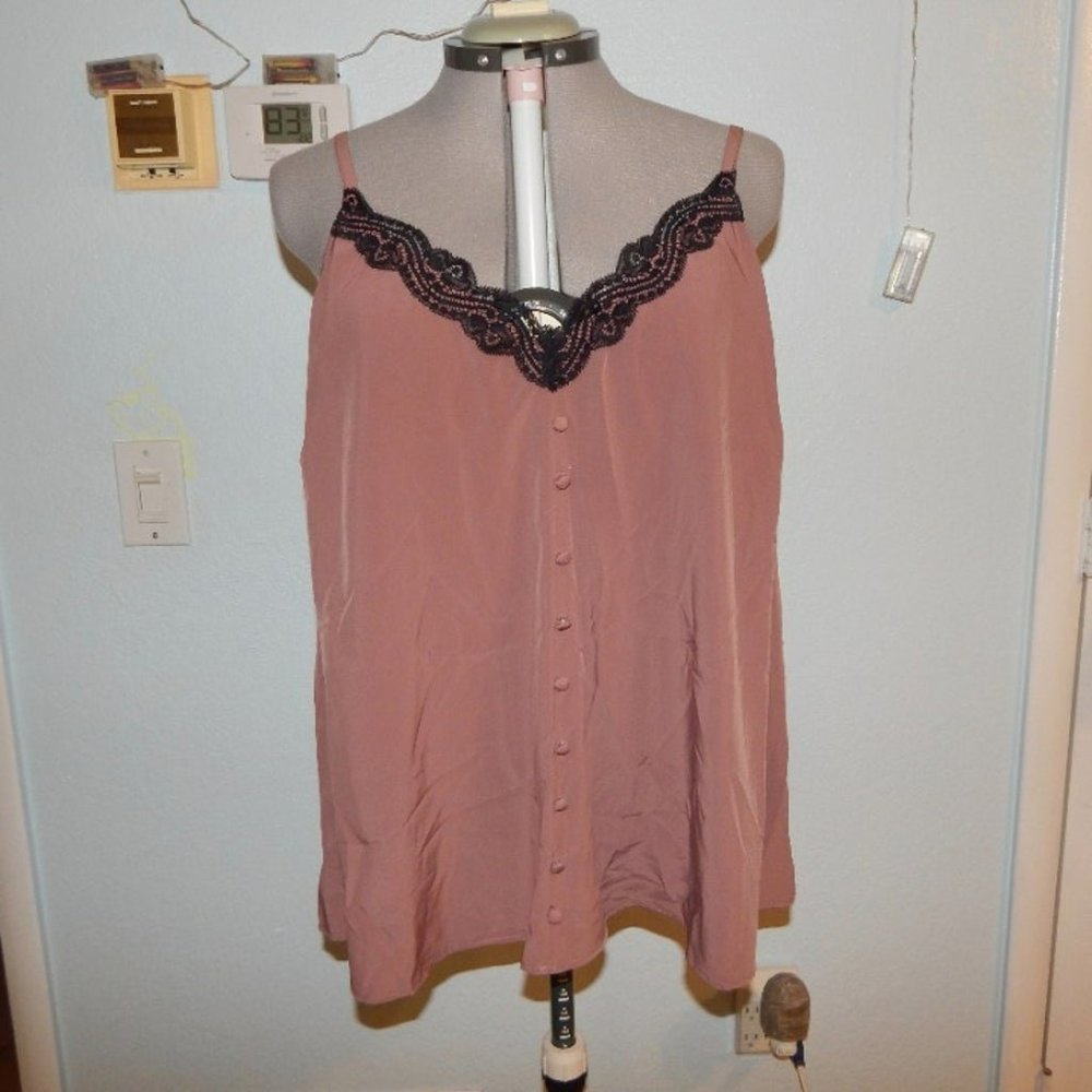 Torrid Plus Size 2 2X 18 20 Pink Lace Black Blouse Shirt Top Cami Boho